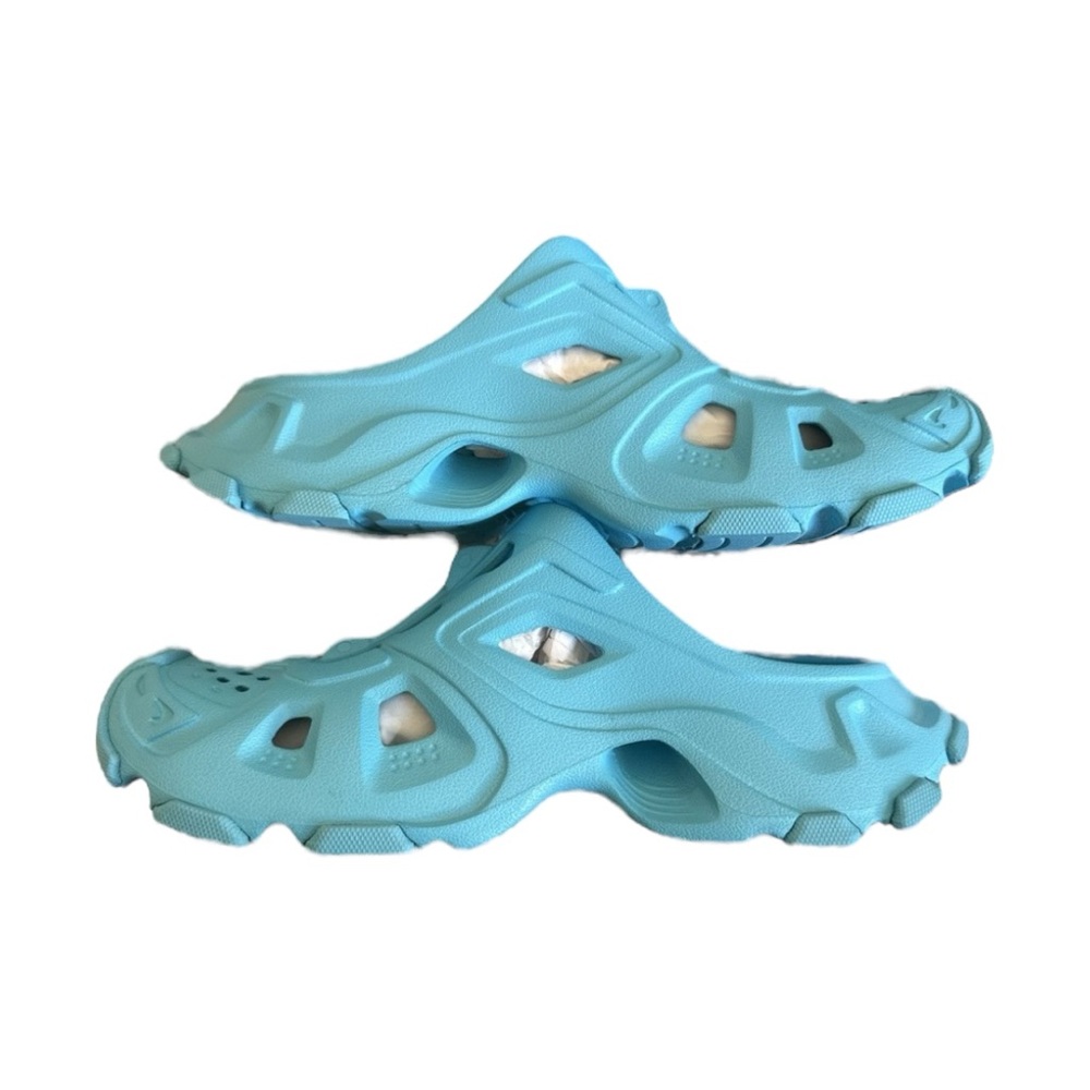 Balenciaga Cut Out Mules Blue.  Size US 10 men’s/43 EU